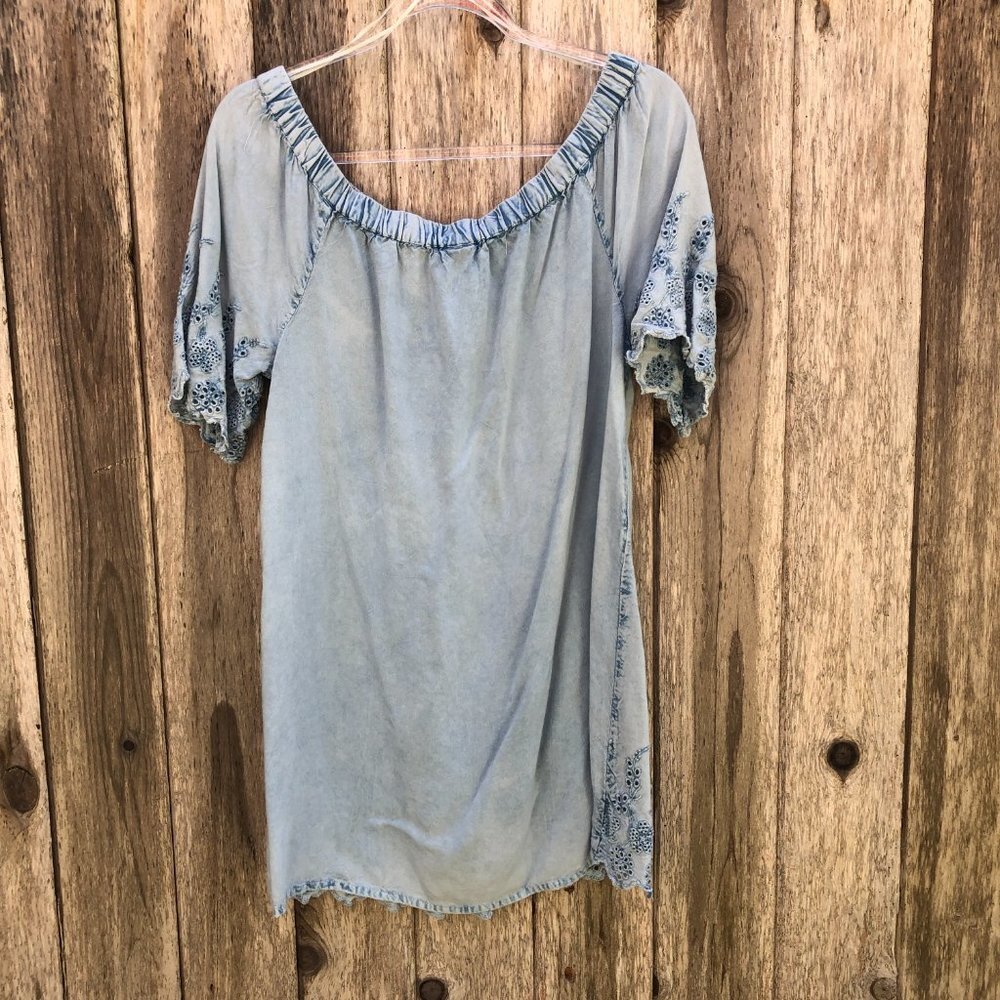 D&Kade Eyelet Embroidered Detailed Chambray Short Sleeve Dress Large - Picture 4 of 7